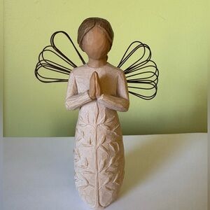 Willow Tree Praying Angel Sculpture with Wire Wings